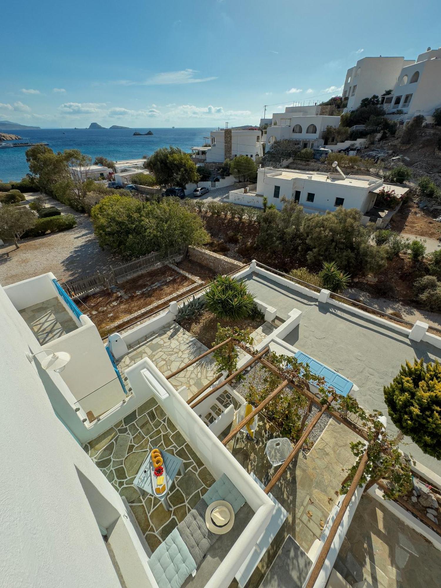 Aneton Residences Folegandros Каравостаси Экстерьер фото